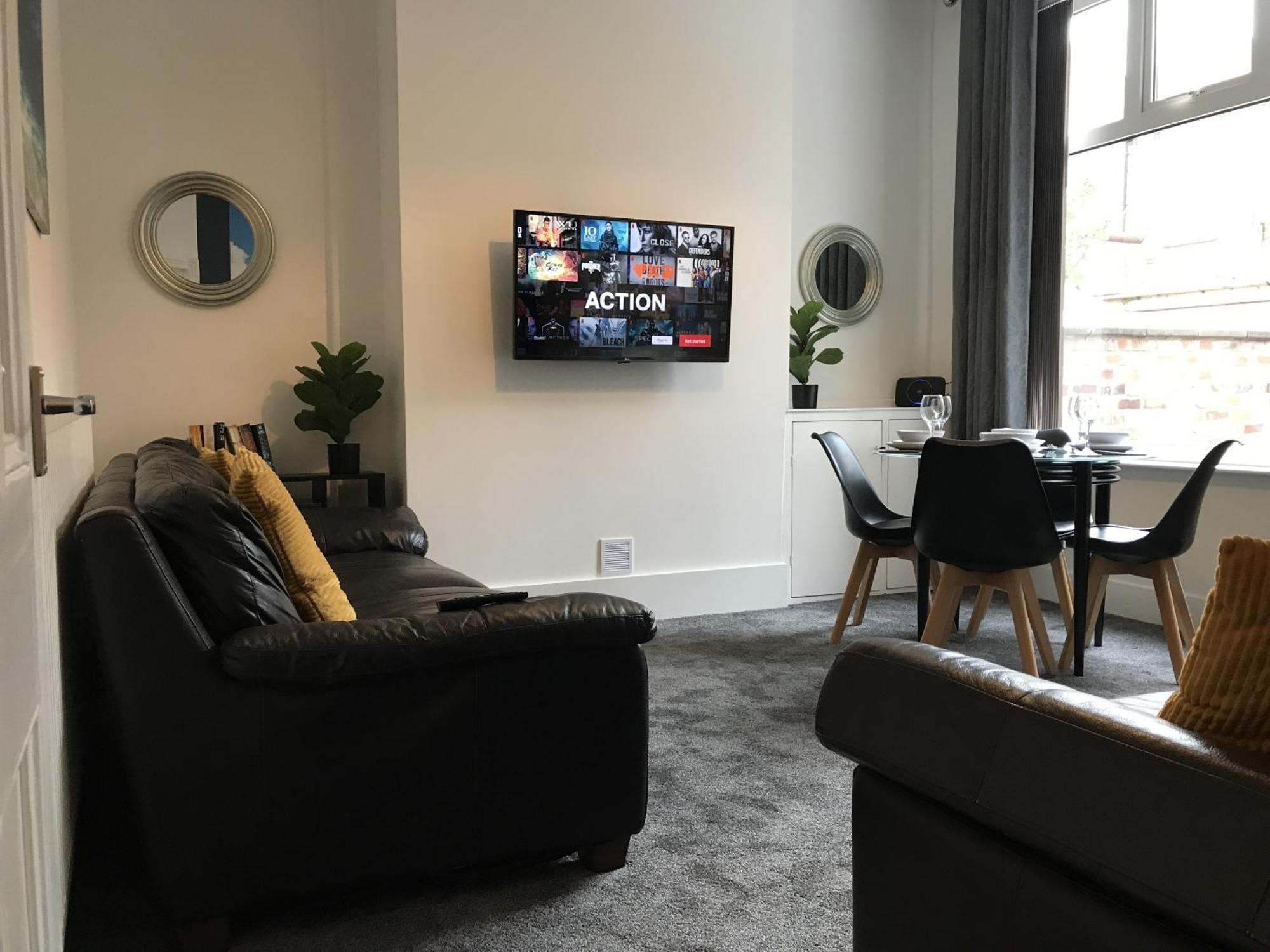 Bright Spacious 3-Bed With Office & Patio, Preston Preston  Esterno foto