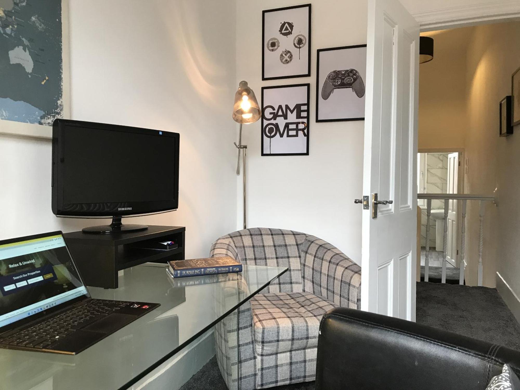 Bright Spacious 3-Bed With Office & Patio, Preston Preston  Esterno foto